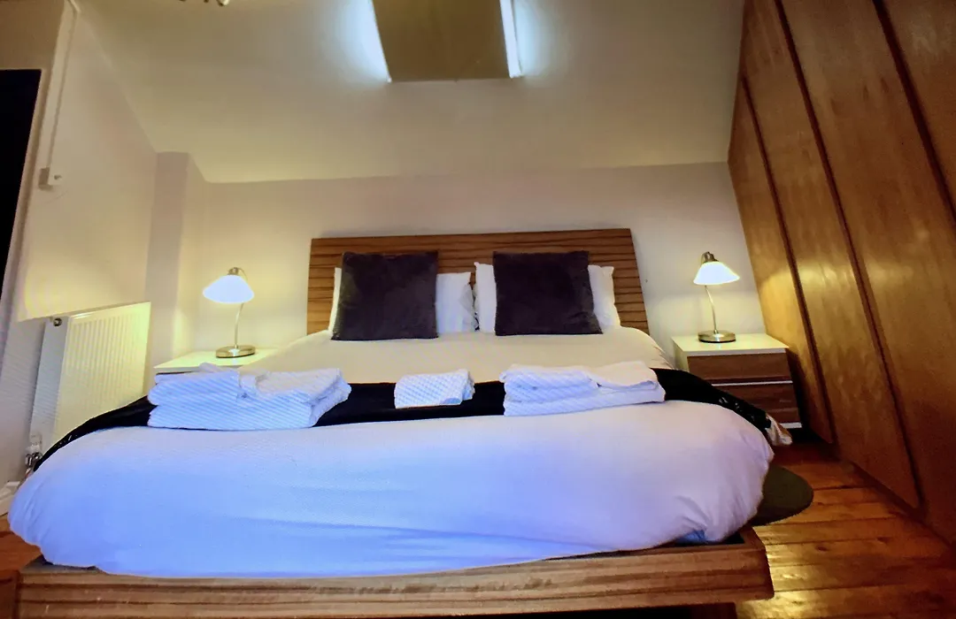 Ty Rosa Rooms-1